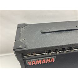 Yamaha VX Series 25B bass amplifier in black, serial no.4376 L49cm