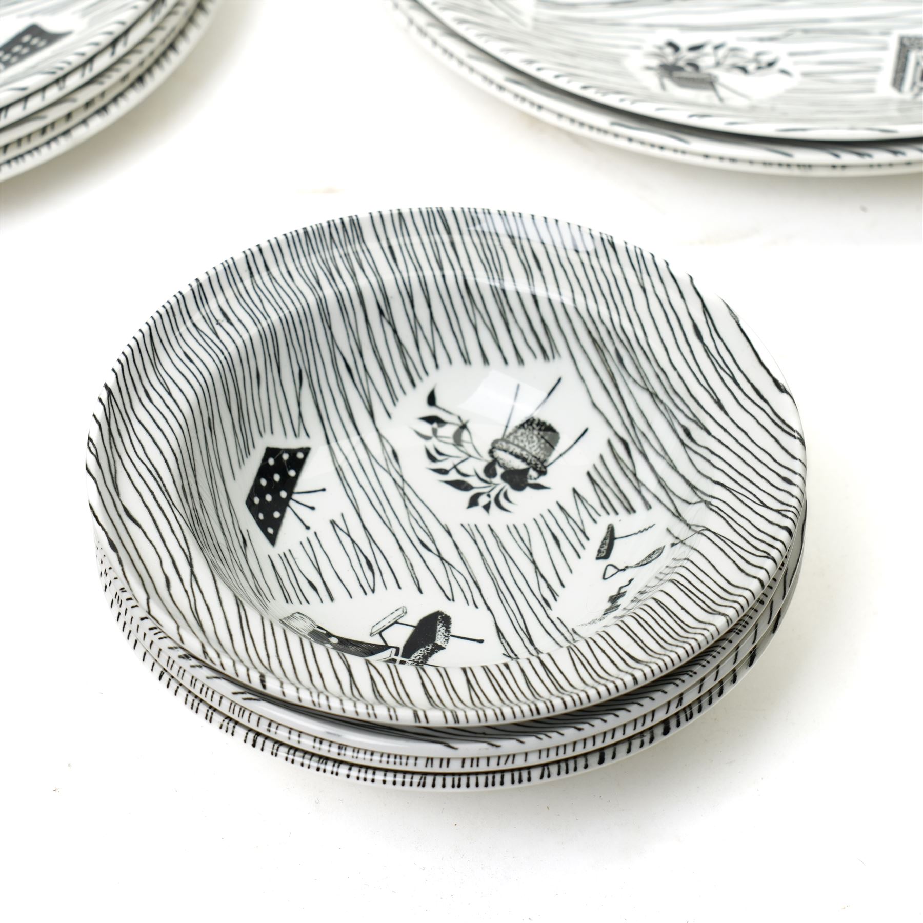 Enid Seeney for Ridgway Potteries 'Homemaker' pattern tea and dinner wares, c1950s/1960s, comprising three teacups and saucers, four small bowls, three larger bowls and twelve plates of graduating sizes