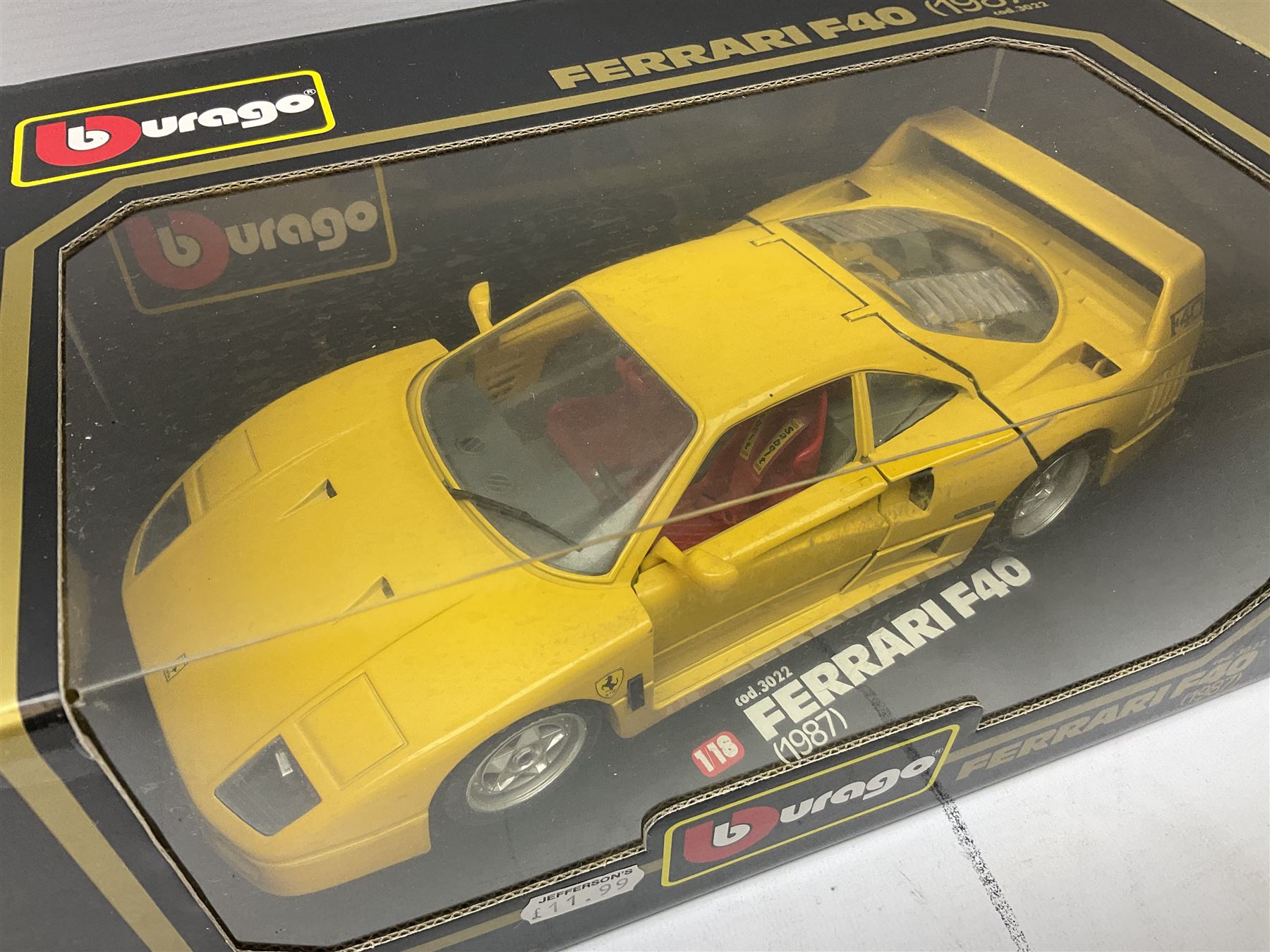 BBR Ferrari F40 1987 bianco 1/18 Limited Edition 24 Stück | exklusive Sammlermodelle