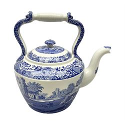 Spode blue and white kettle, decorated i
