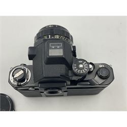 Nikon F2S photomic camera body, serial no. 7520966, with 'Nikon NIKKOR-H Auto 1:1.8 f=85mm' lens, serial no. 284221
