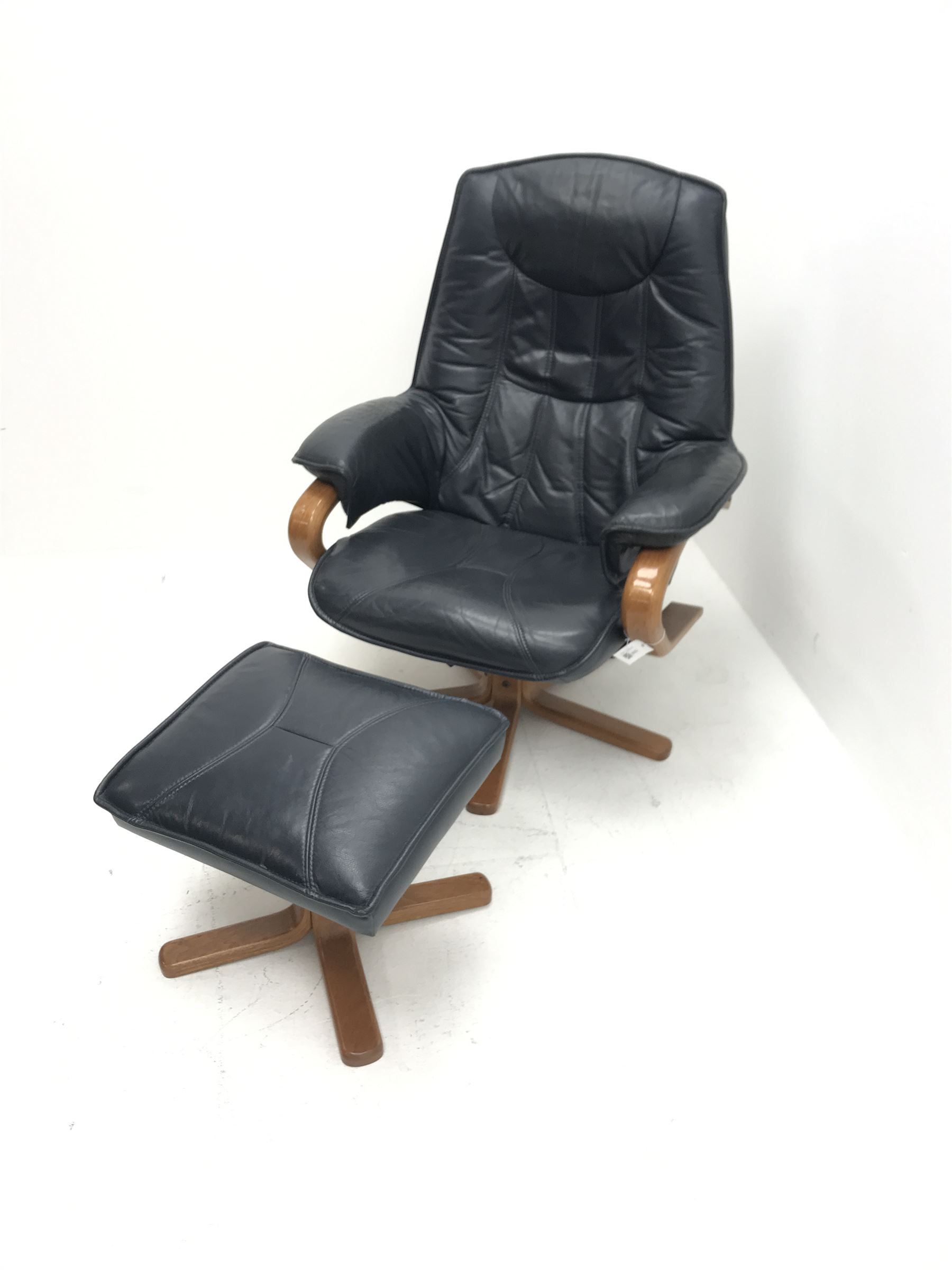 Ekornes Somo reclining chair and stool 