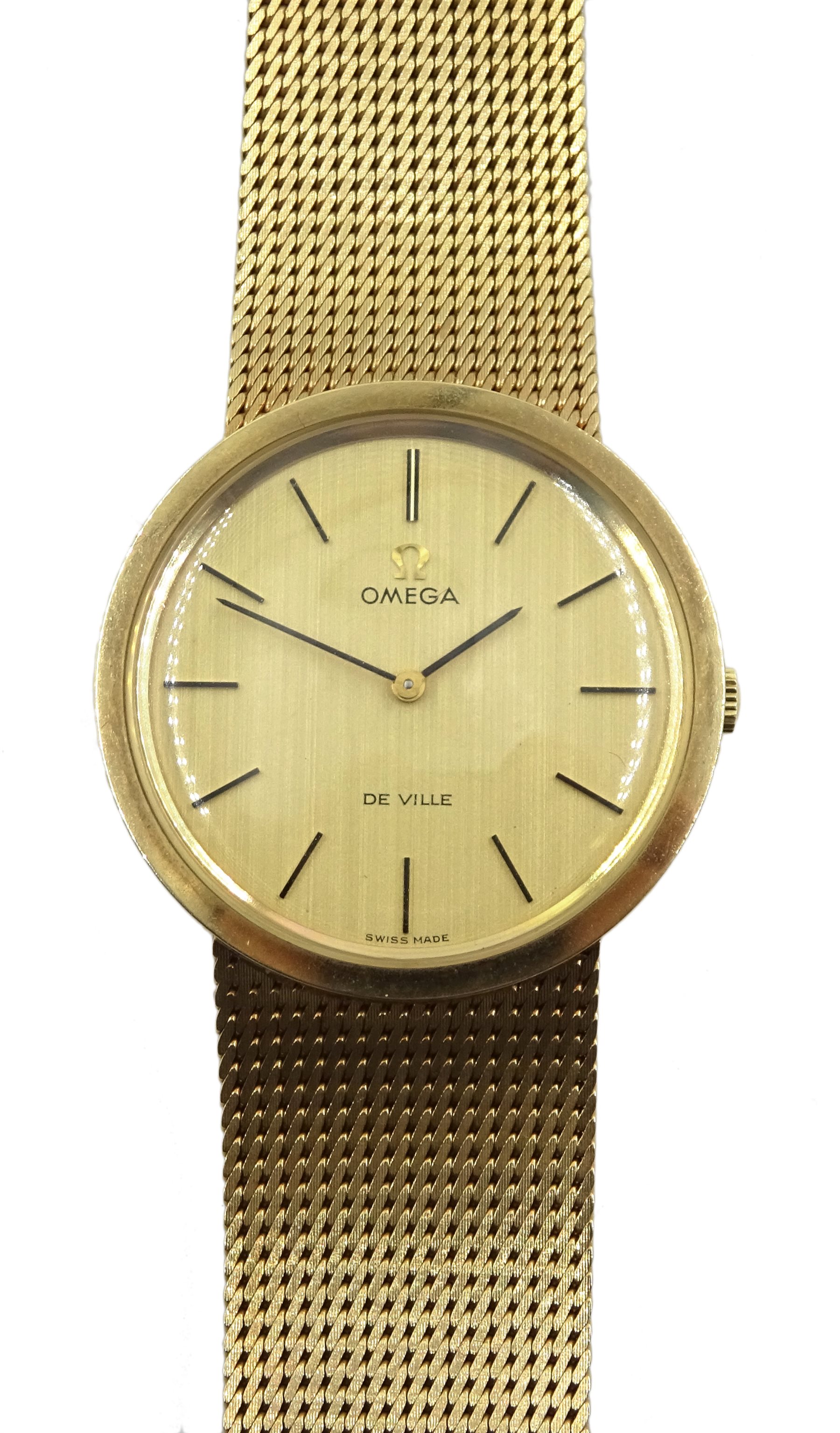 Omega De Ville gentleman's 9ct gold bracelet wristwatch, London 1973, No.35268008, boxed with