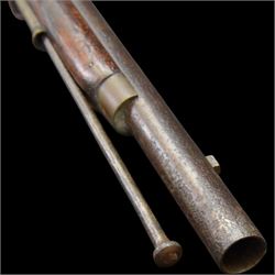 19th century 1793 Brown Bess flintlock musket, the 100cm barrel with ram rod under, full walnut stock with brass butt, carrying sling brackets, action marked Parsons and period triangular socket bayonet, L139cm
