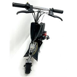 Emporium World Scooter, petrol engine