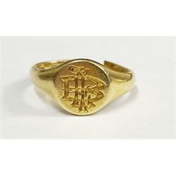 18ct gold signet ring with engraved initial, London1925, gold cross hallmarked 9ct and a gold bar brooch, stamped 9ct