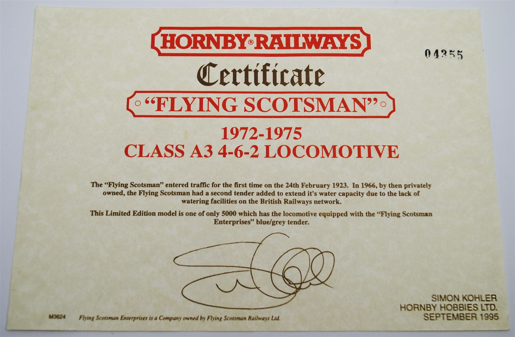 A Limited Presentation Edition Hornby OO gauge model railway trainset: 'The Flying Scotsman' 1972-1975, with certificate. 