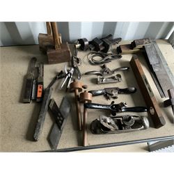 Selection of woodworking tools such as Stanley Victor No 20 compass plane, E.Preston & Sons spirit level, spokeshaves, carpenters squares and other - THIS LOT IS TO BE COLLECTED BY APPOINTMENT FROM DUGGLEBY STORAGE, GREAT HILL, EASTFIELD, SCARBOROUGH, YO11 3TX