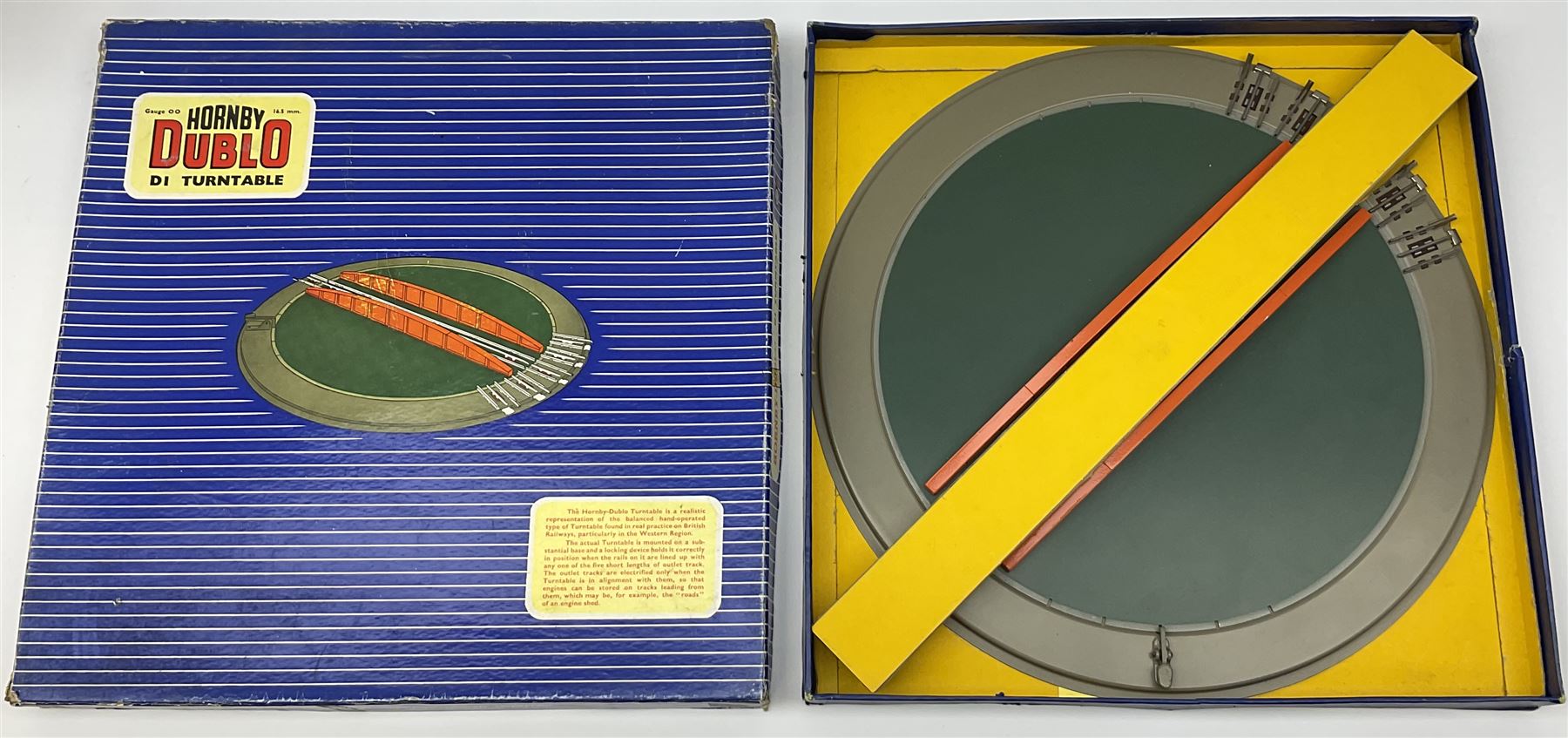 Hornby Dublo - six D1 accessories comprising Turntable; Through Station with separately boxed Platform Extension with Wall; Signal Cabin with orange roof and two packs of station names; Level Crossing; and Island Platform; all boxed (6)