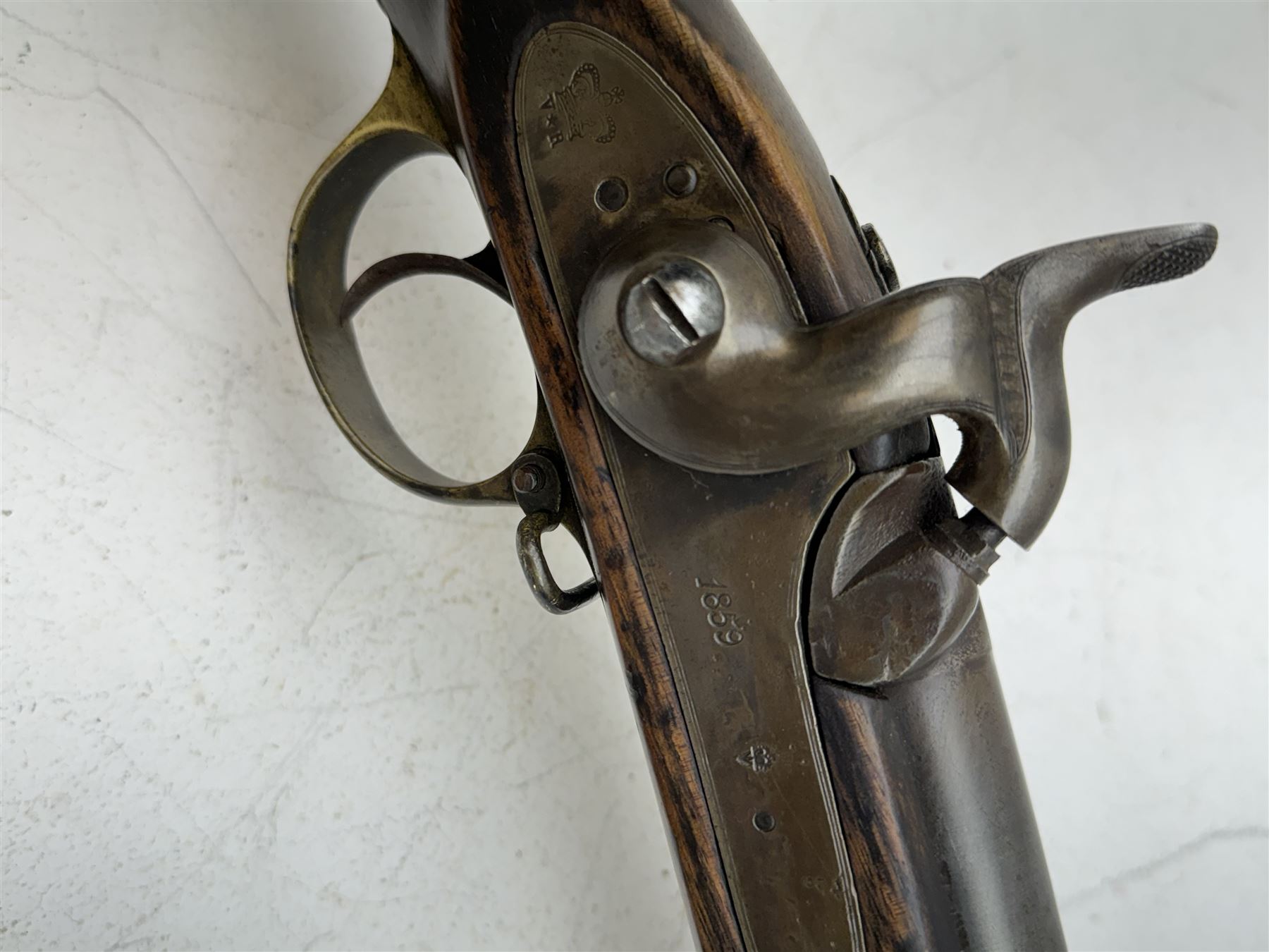 Volunteer percussion P53 type rifle, 94cm (37