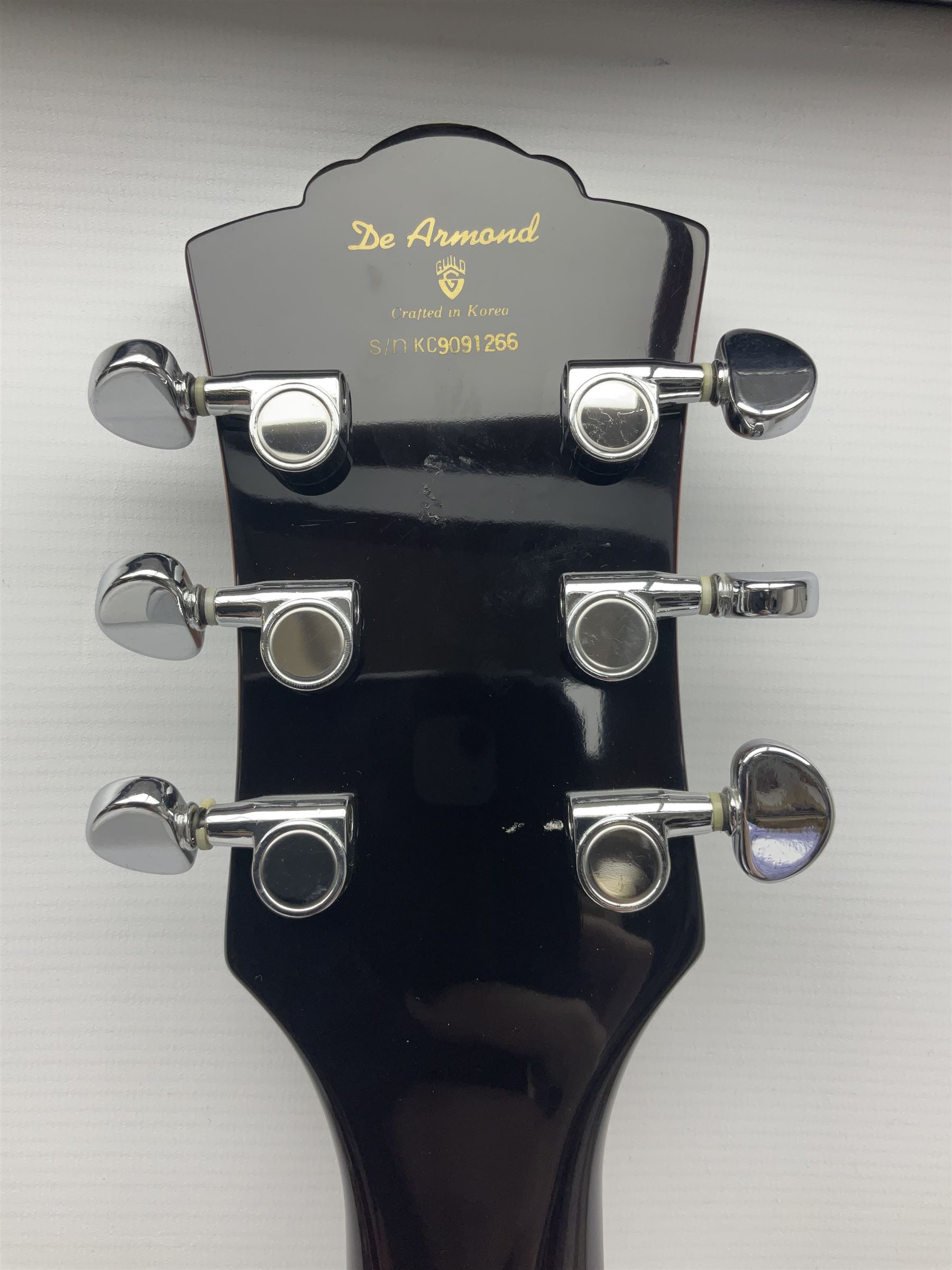 DeArmond Guild Star Fire Custom semi-acoustic guitar c2009 with tobacco sunburst finish and USA DeArmond gold foil pick-ups; serial no.KC9091266; L104cm; in Spider carrying case