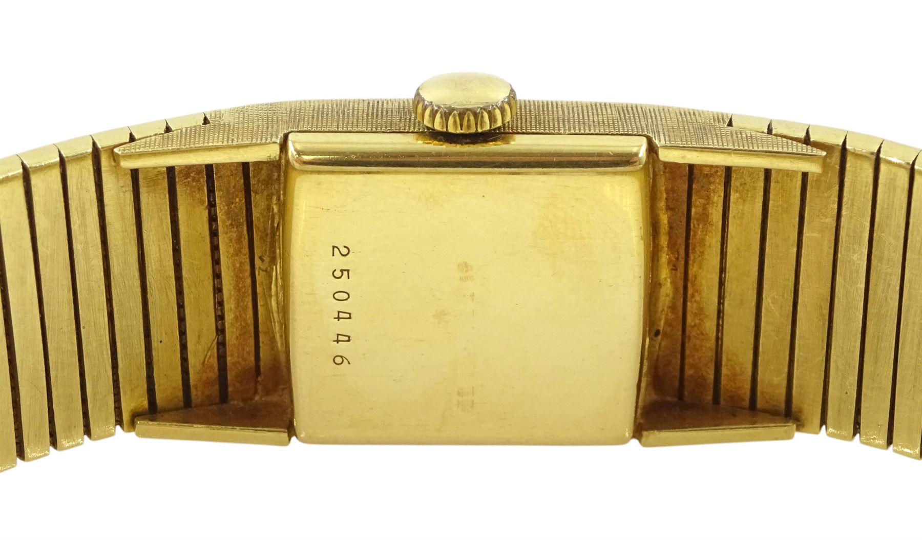 Alpina 18ct gold manual wind wristwatch, champagne dial with baton hour markers, Helvetia hallmark, on integral 18ct gold bracelet, stamped 750