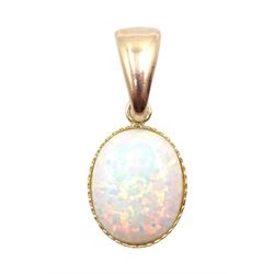 9ct gold oval opal pendant