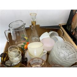 Large collection of assorted glassware, to include drinking glasses of various size and form, cruet sets, bowls, teacups and saucers, etc., in three boxes 