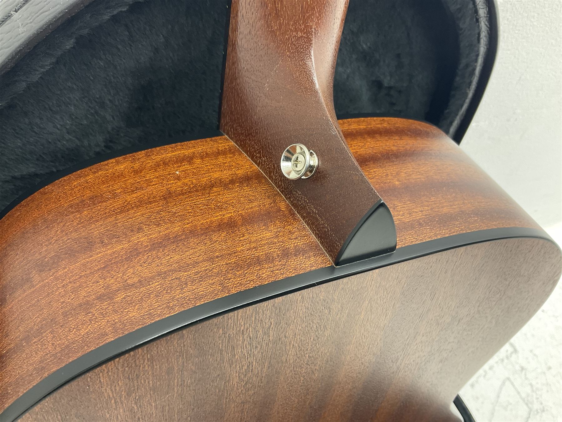 2008 Taylor Model 114 acoustic guitar with mahogany back and ribs and spruce top, serial no.20080825837, L104.5cm; in Taylor hard carrying case with paperwork