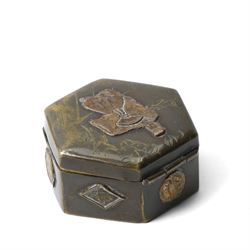 Pair of white metal folding French reading glasses, L9cm; together with a Japanese pill bronze box, D4.5cm and 'N' seal with mother of pearl handle (3)