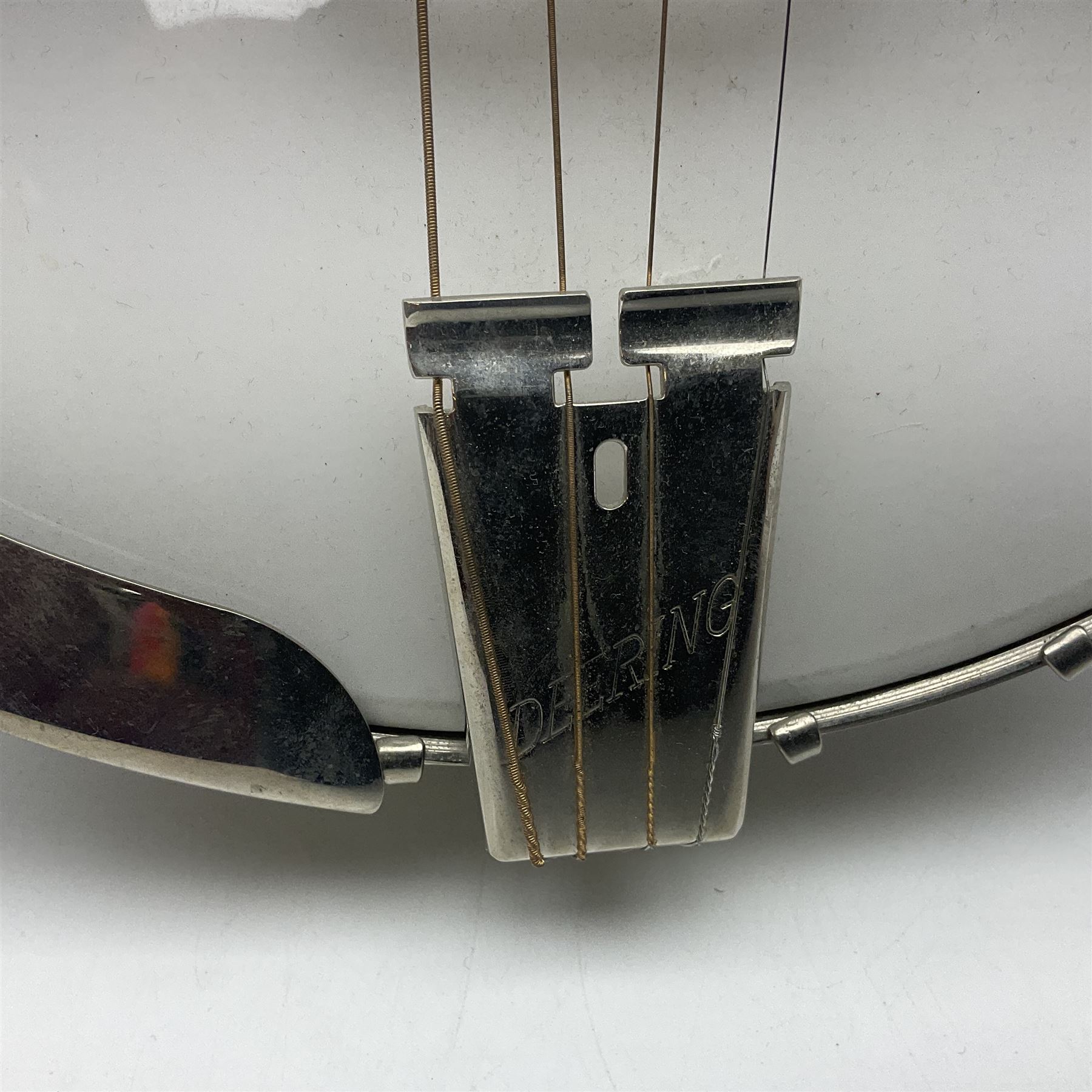 Deering seventeen-fret tenor banjo with cast metal body, serial no.H275, L79cm overall; in fitted hard carrying case