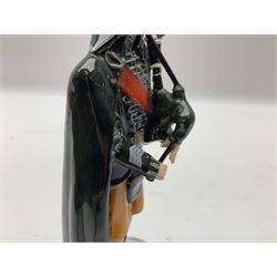 Michael J Sutty limited edition figure, Pipe Player, The Royal Irish Rangers 1980's, 241/250, H22cm