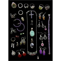Silver and stone set silver jewellery including rings, pendants, earrings etc