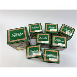 Royal Doulton Snow White and the Seven Dwarfs figurines, each with box. (8). 