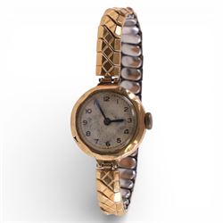 9ct gold wristwatches and parts, comprising ladies watch with 9ct gold case and integral strap, ladies 9ct gold wristwatch on 9ct gold expanding strap, 9ct gold cased miniature compass, and a ladies wristwatch with 9ct gold back case on a gilt strap