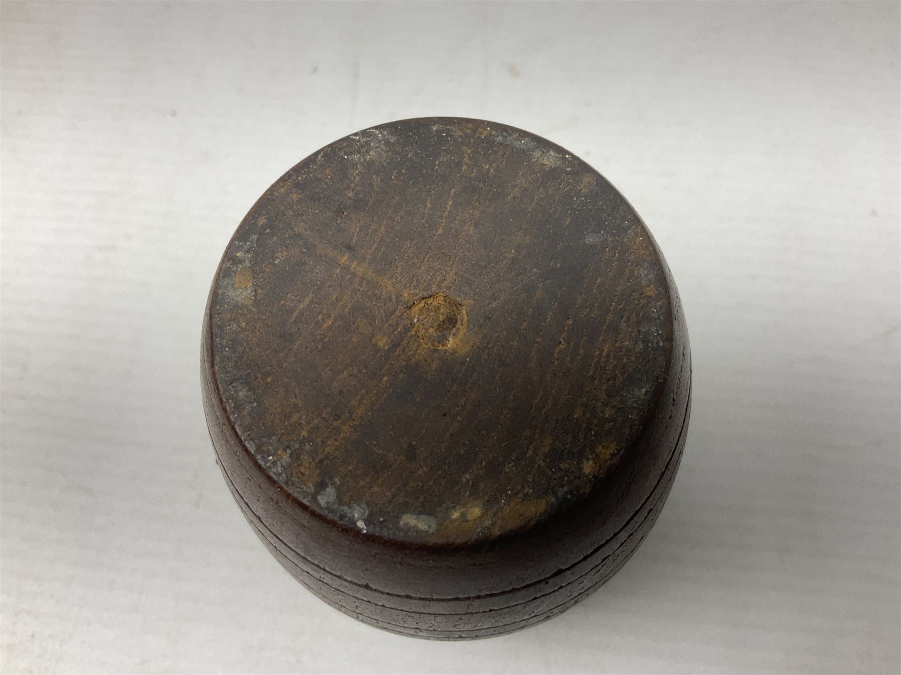 Treen miniature barrel with brass plaque entitled 'From the Teak of HMS Iron Duke Admiral Jellicoe's Flag Ship Jutland 1916' H17cm