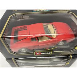 Bburago - seven 1:18/1:20 scale die-cast models comprising Jaguar SS100 (1937), Alfa Romeo 8C 2300 Monza (1931), Alfa Romeo 2300 Spider (1932), Ferrari Testarossa (1984), Bugatti Type 59 (1934), Mercedes Benz 500K Roadster (1936) and Ferrari 250 Testa Rossa (1957); all boxed (7)
