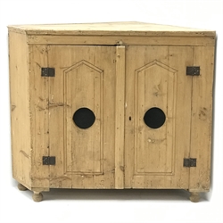  19th century pine corner cupboard, two pierced doors with mesh gauze, turned supports, W118cm, H98cm, D69cm  