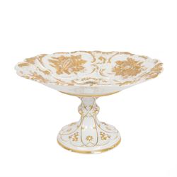 Meissen tazza, decorated with gilt fruit and foliage, H13cm