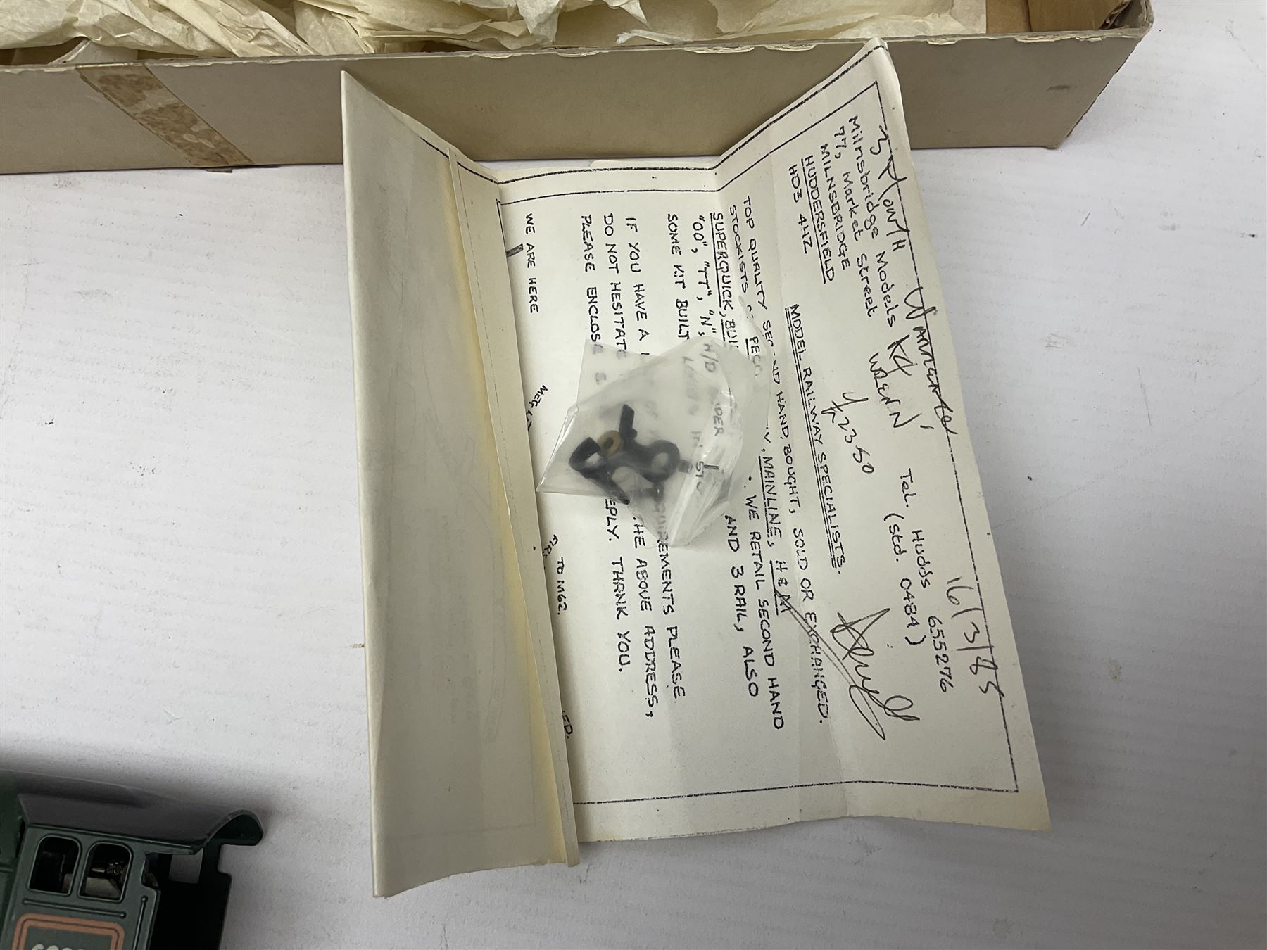 Wrenn '00' gauge - two Class N2 0-6-2 tank locomotives - No..9522 in LNER Light Green in original box with instructions; and No.69550 in BR Lined Black in associated Wrenn box with instructions; together with Tri-ang Wrenn '00' gauge Class A4 4-6-2 locomotive 'Mallard' No.60022; boxed (3)