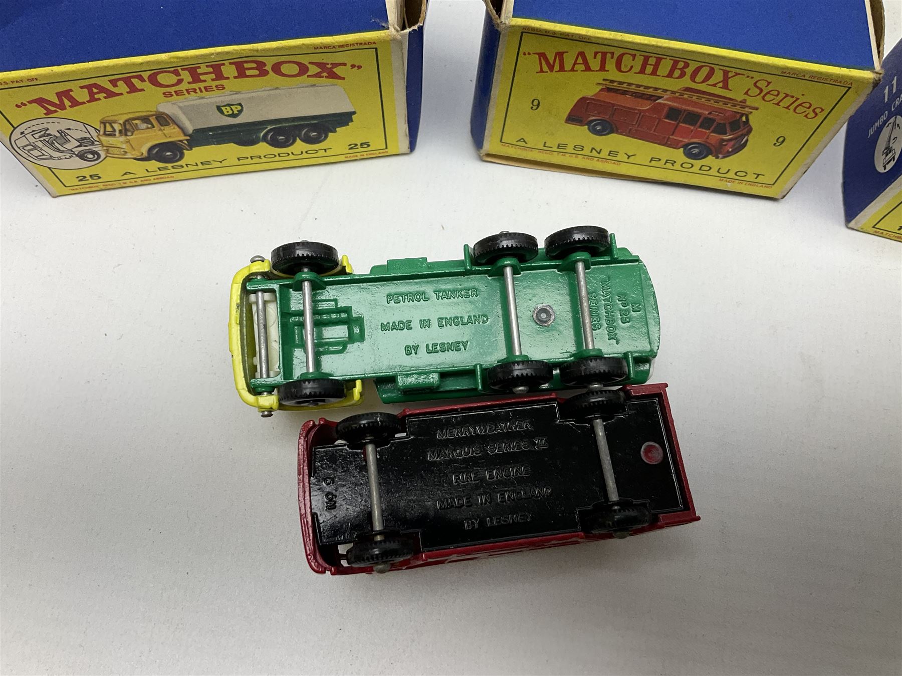 Matchbox 1-75 Series - Carry Case containing thirteen models comprising 2d, 5a, 8a, 9b, 10c, 11c, 13c, 14c, 17d, 25c, 27d, 28c and 31e (Superfast); all boxed
