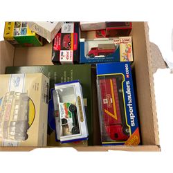 Collection of diecast models, including The sixties collection Corgi, 97822 Daimler Derby Corp Corgi, Superhaulers Royal Mail lorry etc  