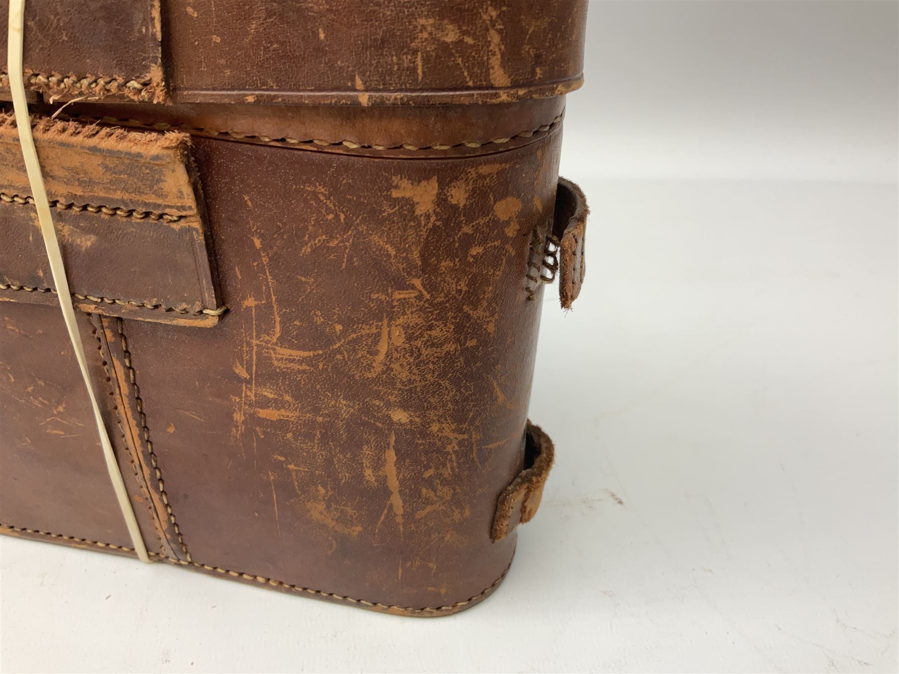 WW2 Air Ministry pair of 6x binoculars by Watson-Baker Co. Ltd, model no. G.E./293, dated 1943, serial no.8568, in similarly marked calf leather carrying case