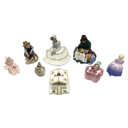 Group of figures, comprising six Royal D