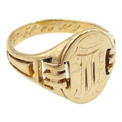 Edwardian 9ct gold signet ring with engraved initials and dated 29-02-1910