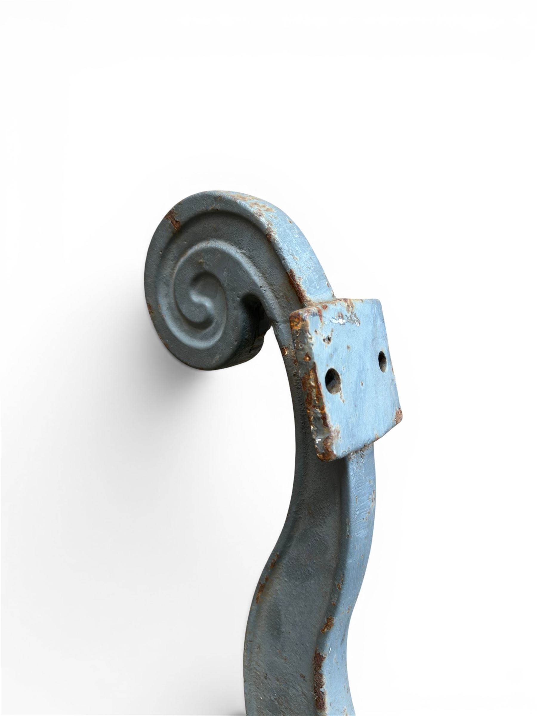 Set of three mid-20th century cast iron towns and park bench ends, scrolling pediment over arched stretchers, length to be altered as desired