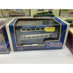 Corgi - twenty eight modern die-cast model coaches, buses and wagons to include Corgi Classics 35305, 96991, 97002, two 97108, 97208, 97267, 97335, 97871 and 98162; limited edition sets D949/26, 97107 and 97185; The Yorkshire Rider Series 91700, 91853, 91858 and 91862; all but one in original boxes or perspex display cases, most with certificates (27)