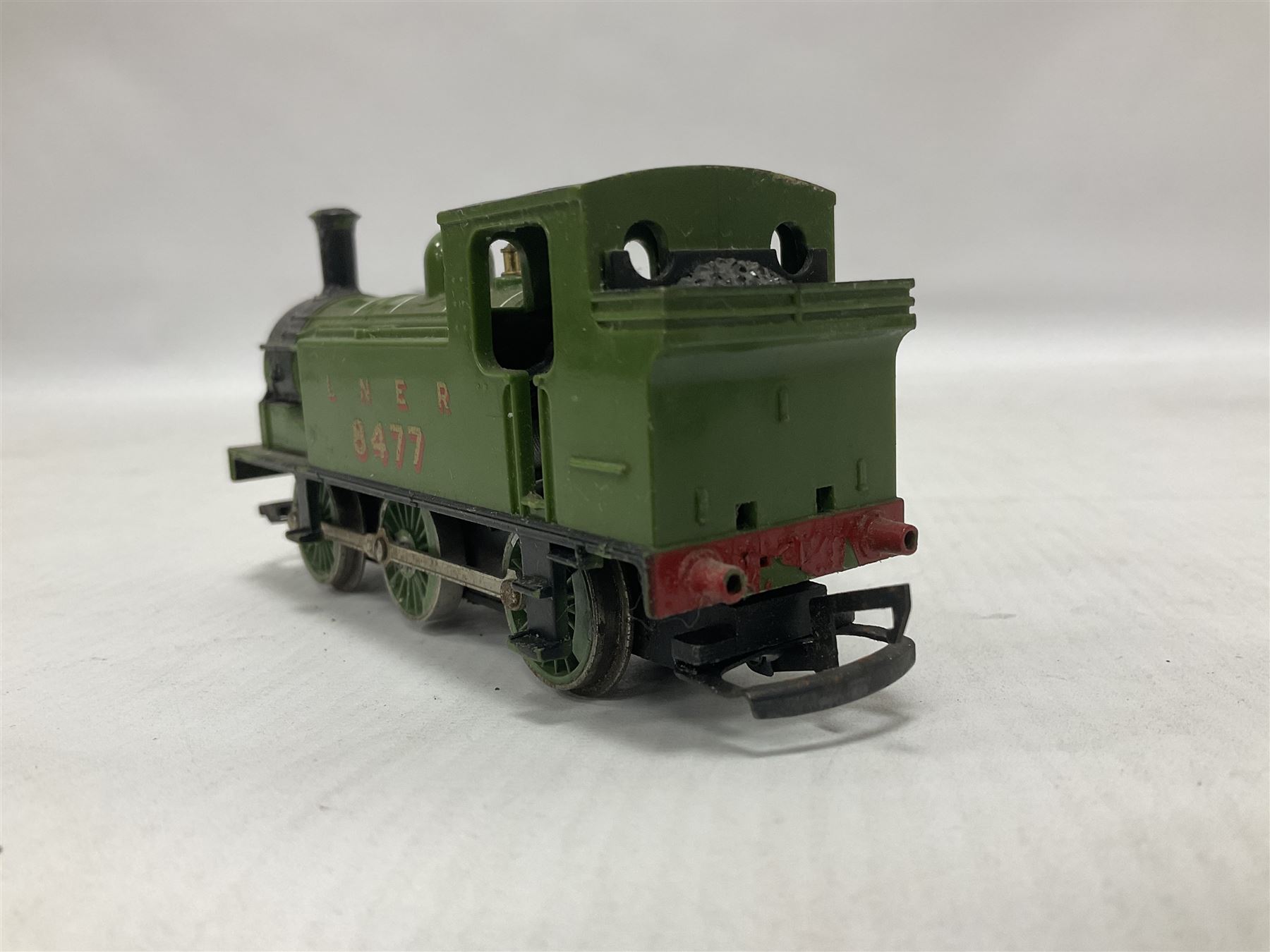 ‘00’ gauge - three kit built locomotives comprising Class J83 0-6-0T no.8477 finished in LNER green; GWR Class 4575 2-6-2T no.4589 finished in GWR green; GCR Class 9N/A5 4-6-2T no.169 finished in GCR green (3) 