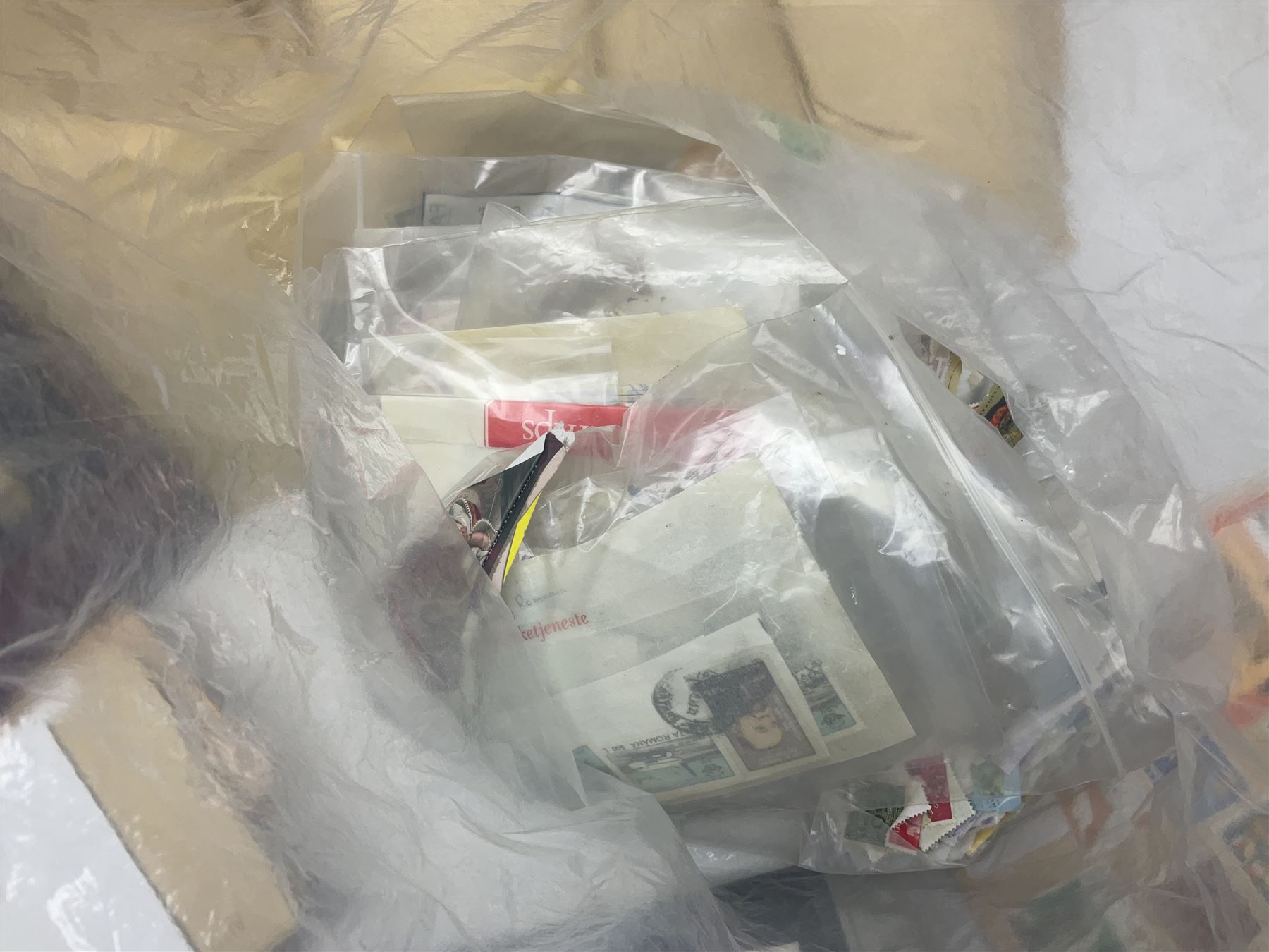 World stamps including Australia, Antigua, Canada, New Zealand, St Vincent, Republic of Maldives, Norfolk Island, Malta etc, Great British and other first day covers, Queen Elizabeth II 60th Birthday commemorative stamps etc, housed in five albums/folders and loose, in one box