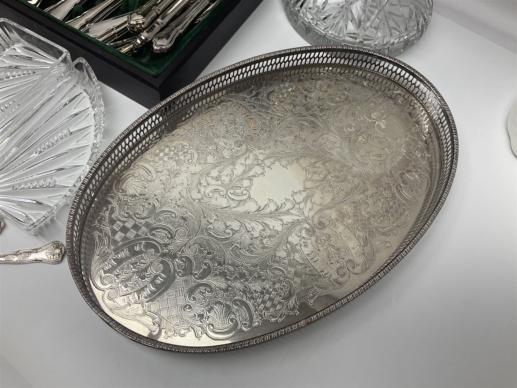 Canteen of cutlery together with Coalport basket, glass decanters and other collectables 