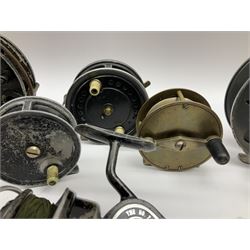 Eight fishing reels including S. Allcock & Co Ltd 'Easicast', 'Black Knight', 'Duco', 'Delmatic', 'The No.2 Felton Crosswind', etc (5)
