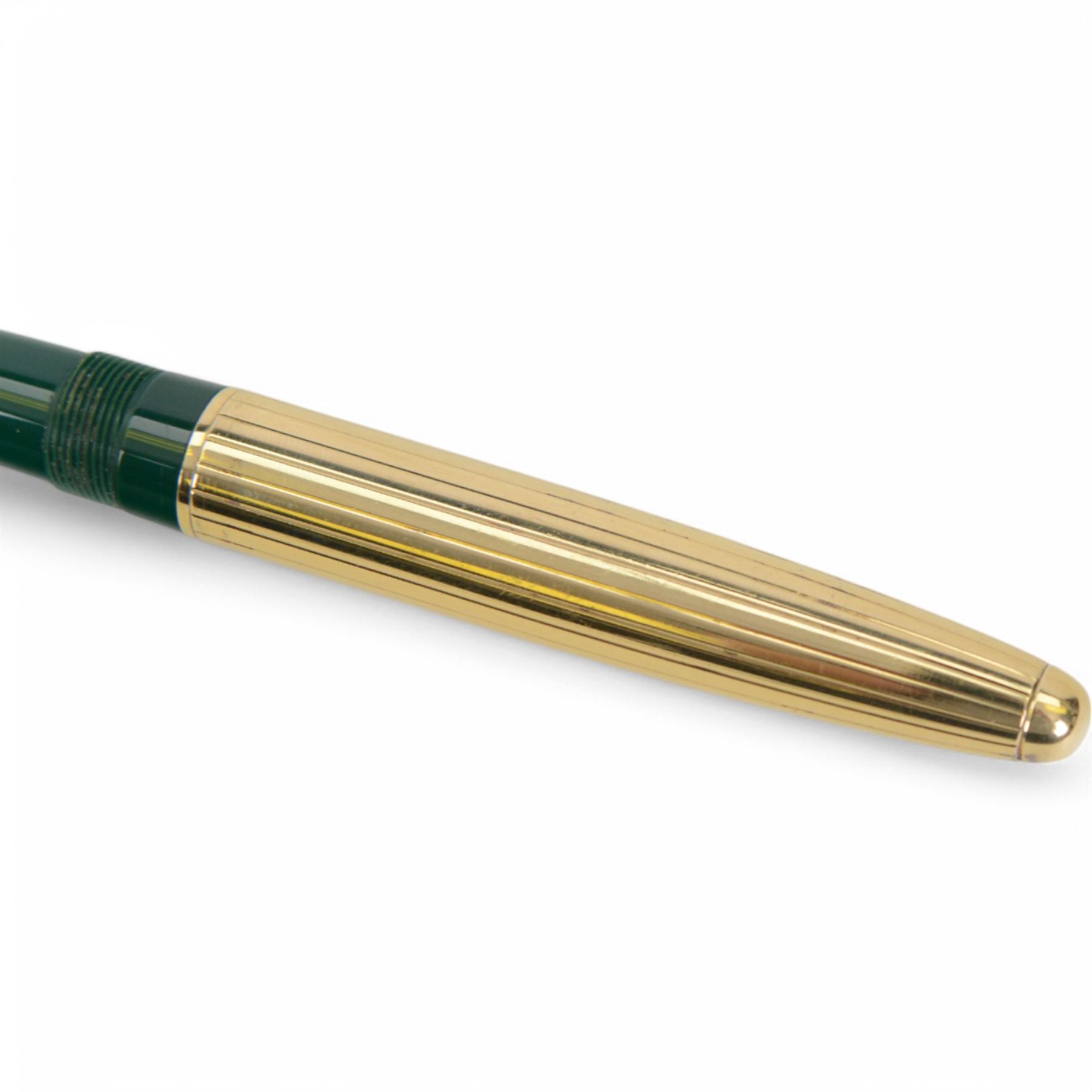 Montblanc Meisterstuck Czar Nikolai I Malachite rollerball pen, with malachite lid and solid silver, stamped 925, gold plated body, together with original signed certificate and polythene cloth, in original box with a Montblanc leather case
