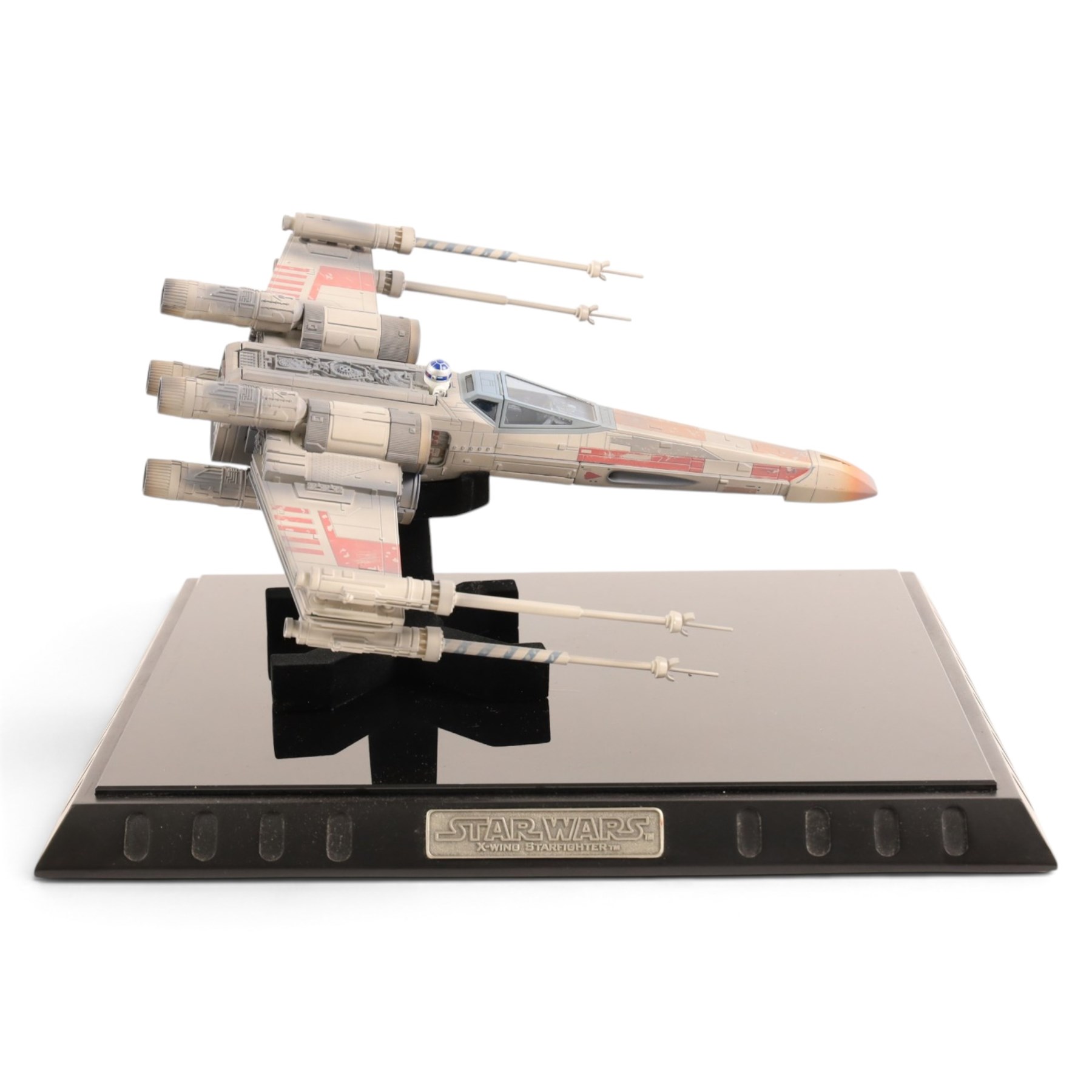 Code 3 Collectibles Star Wars Luke Skywalker's X-Wing Starfighter  1:80 scale diecast replica, on display plinth with acrylic case, case H26cm, W40cm