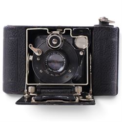 1940s Russian FED 1d NKVD 35mm rangefinder camera, serial no. 168349, with collapsible FED F=50 1:35 lens, in brown leather case, together with an Ica Icarette camera