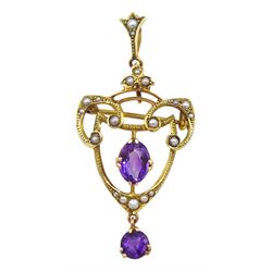 Edwardian gold amethyst and seed pearl pendant/brooch, stamped 9c
