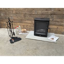 Ecosy+ Hampton woodburner stove 5kw - SE, with stone hearth and accessories 