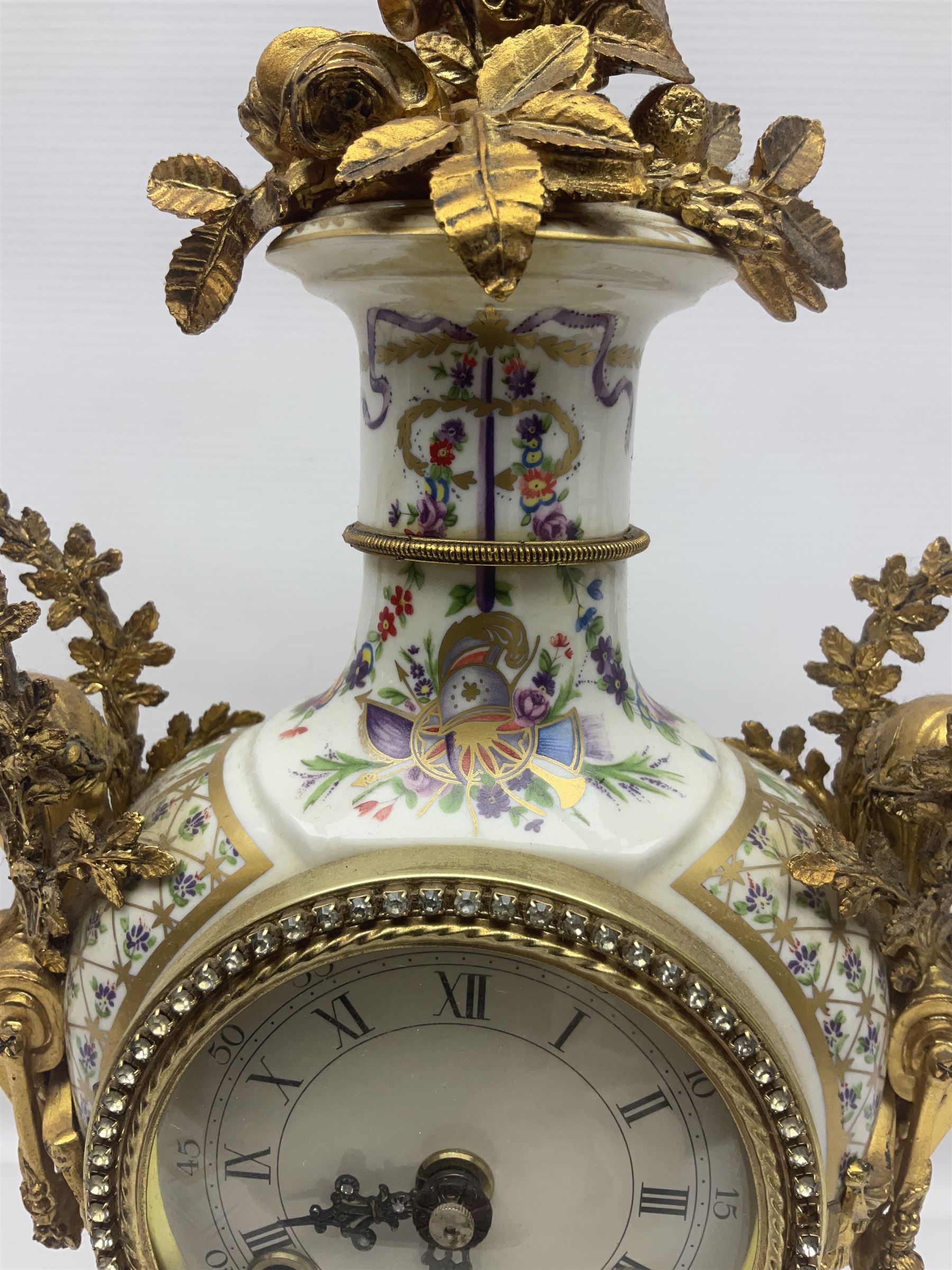 Franklin Mint; Marie Antoinette flowers of Versailles clock, H42cm