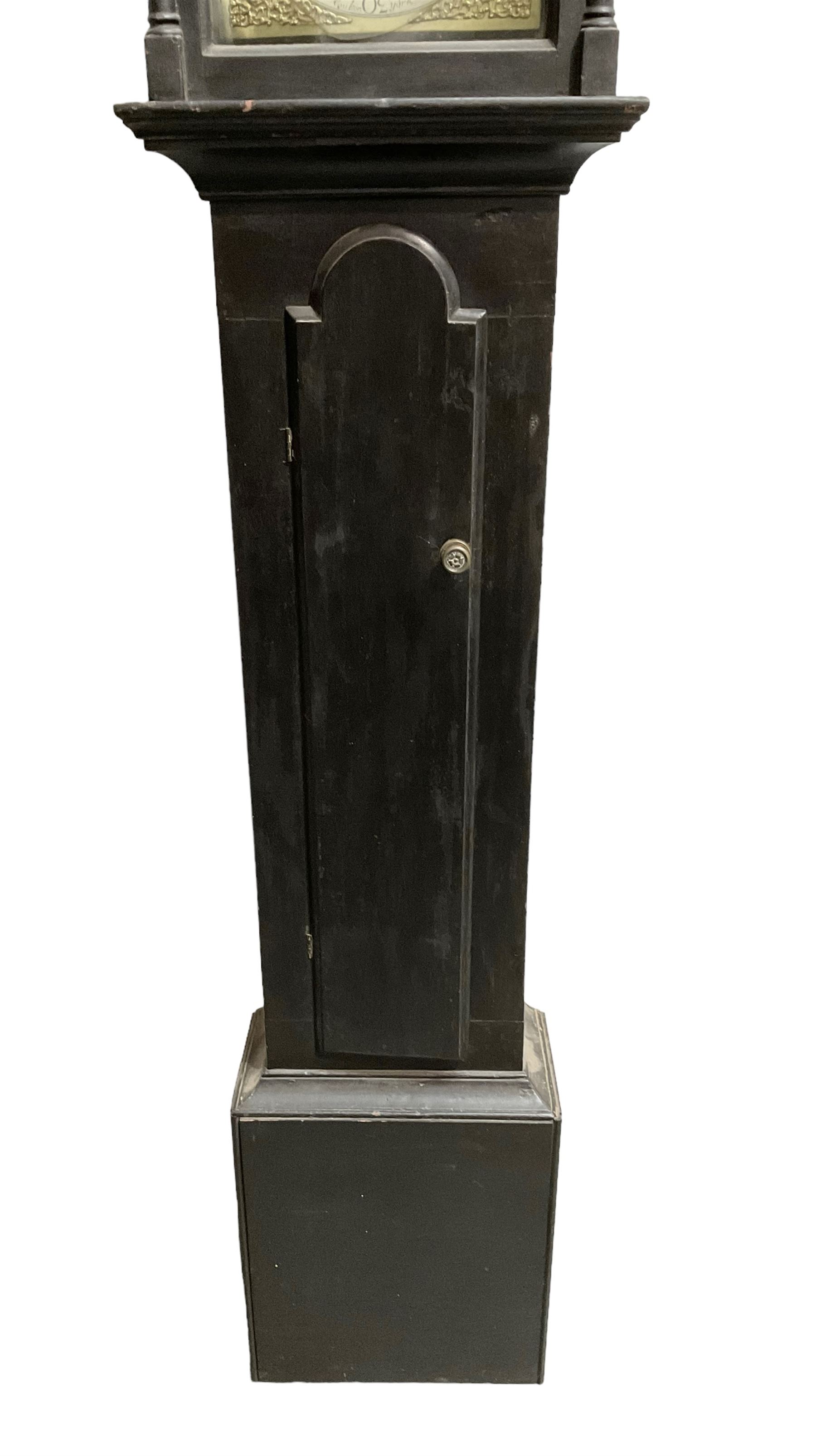 William Coulton of York - 18th century 30-hour ebonised longcase clock, with a flat pediment, broad cornice and plain frieze beneath,, square hood door with attached pillars, long break arch trunk door and rectangular plinth,  matted dial centre with curved date aperture and cast spandrels, chapter ring with Roman numerals, five minute Arabic's, minute and inner quarter hour tracks, count wheel striking movement striking the hours on a bell. With pendulum and weight.