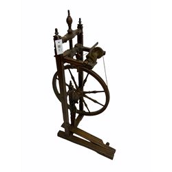 Early 20th century beech spinning wheel