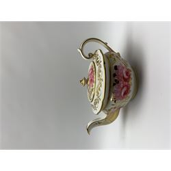 Early 19th century Daniel tea set for one, comprising tea pot, tea cup and saucer, and plate, decorated in pattern no 3785, painted with pink roses and gilt foliage, teapot H15cm, teacup H6cm, saucer D14cm, plate D21cm, together with a similarly decorated 19th century teacup, saucer and plate. 